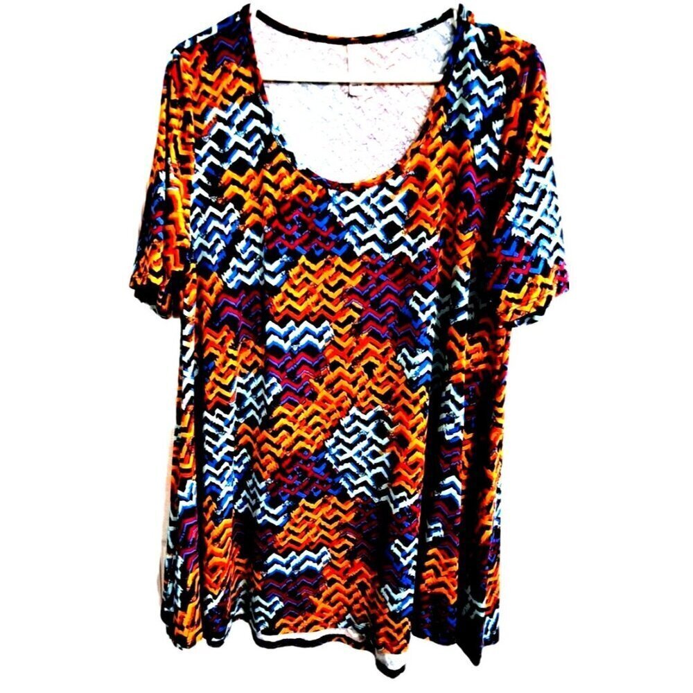 LuLaRoe L Multicolor Scoop Neck Short Zig-Zag Print Tunic Colorful Geometrical